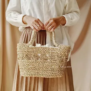 Tas Handbag Anyaman Wanita Etnik Kerajinan Tradisional Bali Pandan Mendong ALESIA by Maki Gallery