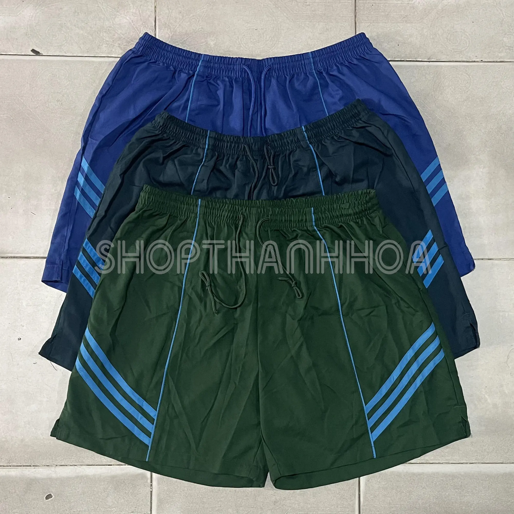 Quần đùi nam màu xanh sọc chéo có túi sau Menswear