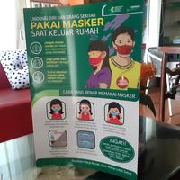 Gambar Poster Pakai Masker Saat Keluar Rumah, poster wajib pakai masker. poster kesehatan laminating glossy dari Sahabat Sejasa Kab. Sleman 4 Tokopedia