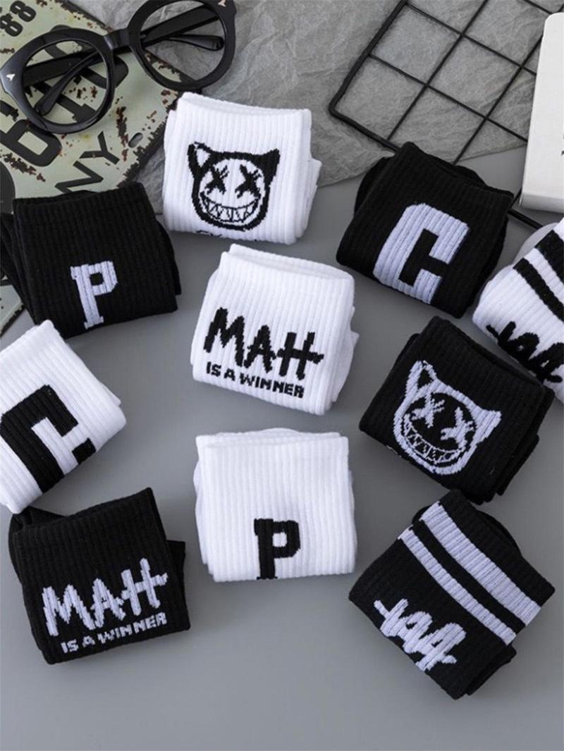 Product Introduction of Men's 10 Pairs Cartoon & Letter Print Crew Socks, Casual Moisture Wicking Mid-calf Socks, Soft Comfy Breathable Socks for All Seasons Daily Wear 4
