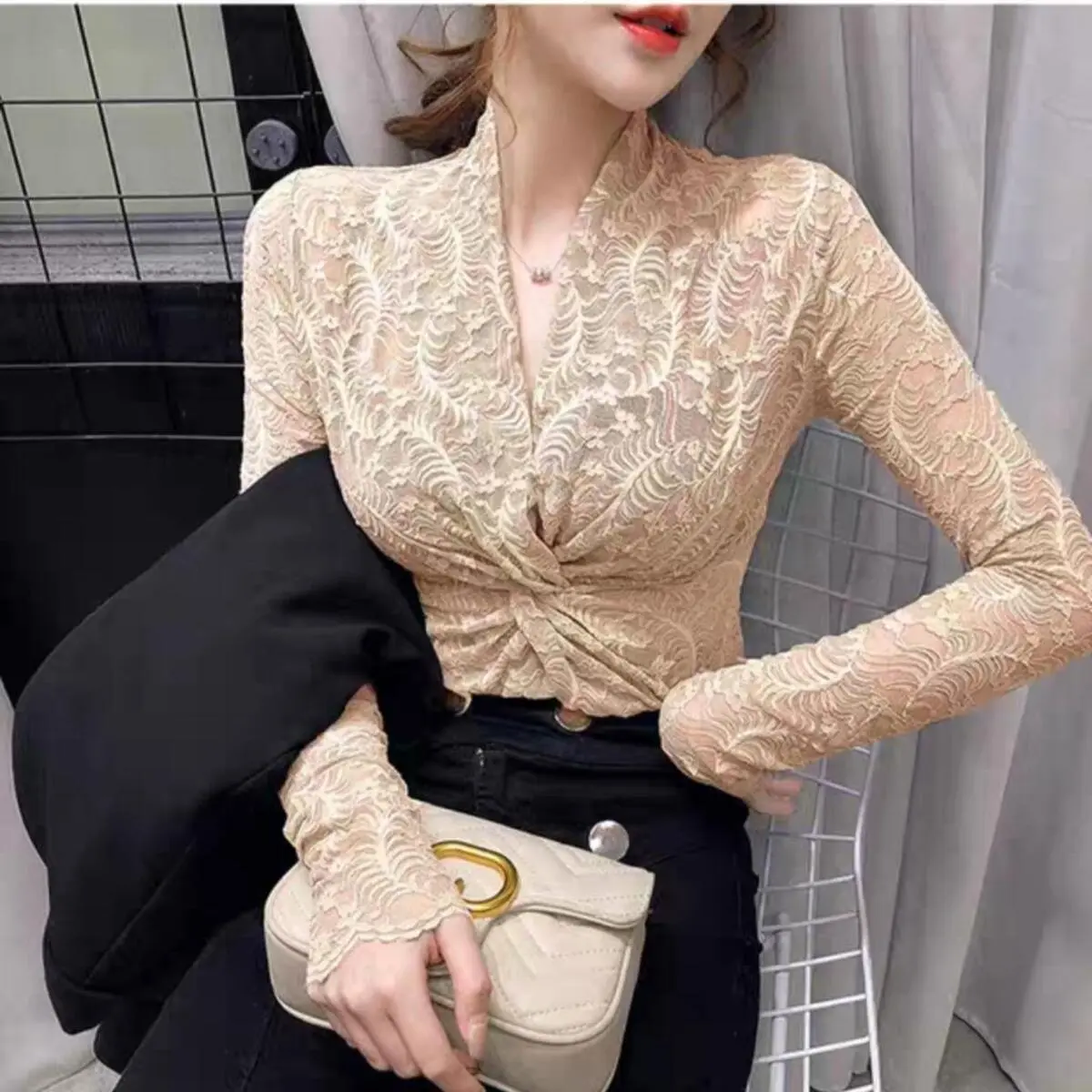 [Basica Moda] 2777 Atasan Top Baju Blouse Wanita Mexica Lace Twist