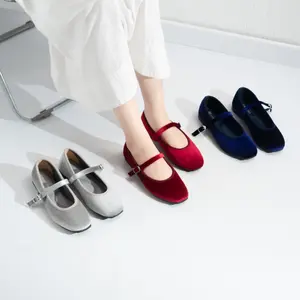 Elysa Flat Shoes Wanita Korean StyleNavisa Basic Collection