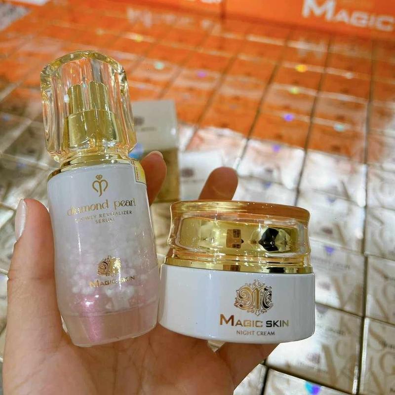 Bộ đôi dưỡng da Serum (size 35ml) kem ngày (size 40g) ngoc trai mới magic skin