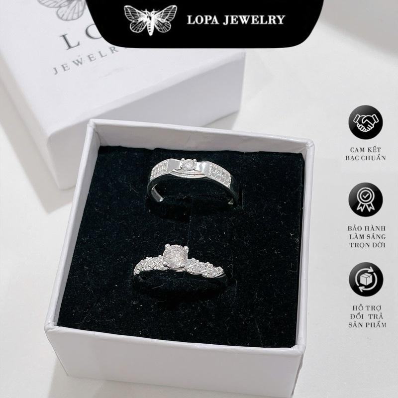 Kèm Hộp Xinh + Nước Rửa Bạc 50ml Nhẫn Đôi Bạc LoPa SK2020 - Nam Đính Đá Nữ Thân Xoắn Lấp Lánh - Biểu Tượng Tình Yêu Vĩnh Cửu | Quà Tặng Cặp Đôi được thiết kế đính đá lấp lánh.