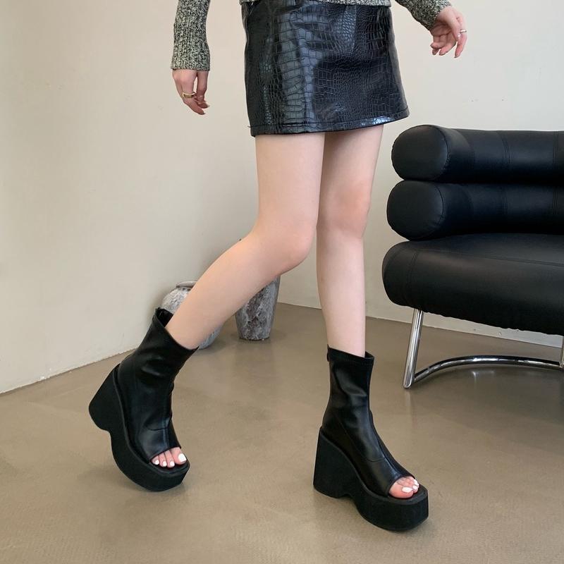 Bốt da hở mũi đế xuồng trend 2025 - Boots chiến binh hở ngón (Chất da có khoá kéo) Shoes Nữ GiàY bố t xỏ ngón - Đen - Size 35/36/37/38/39 - Cổ Cao