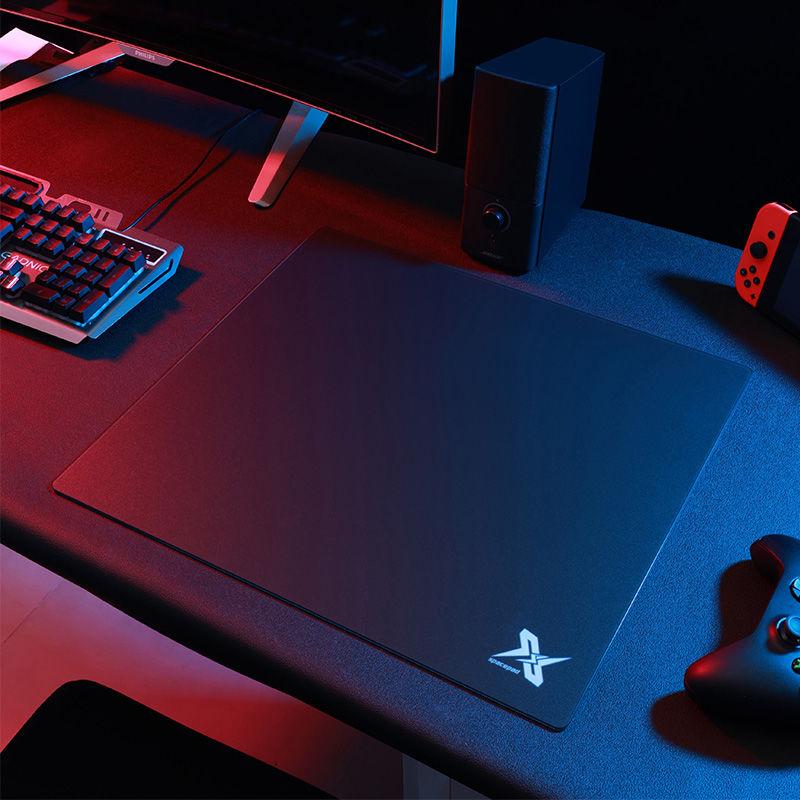 Tấm lót chuột bằng kính cường lực, Spacepad, Phiên bản thỏ đỏ Uji không có bóng, Tùy chỉnh, Không quang điện, Thích hợp cho trò chơi FPS và thể thao điện tử