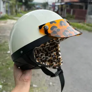 Helm Chip Retro Busa Motif Leopard & Topi Pet Painting Leopard Vintage