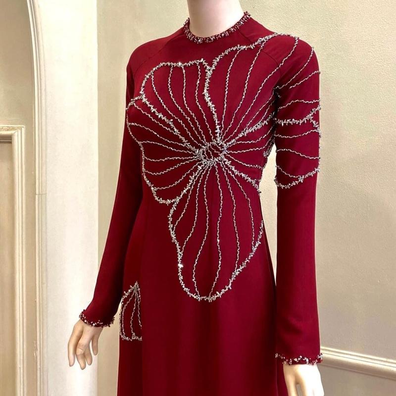 Bộ áo dài lụa đính đá màu đỏ đô cao cấp thiết kế riêng dành cho bà xui hoặc đi tiệc sang trọng xinh đẹp ADL25 Wine Knot Nữ Dress Women Voan Voi 3