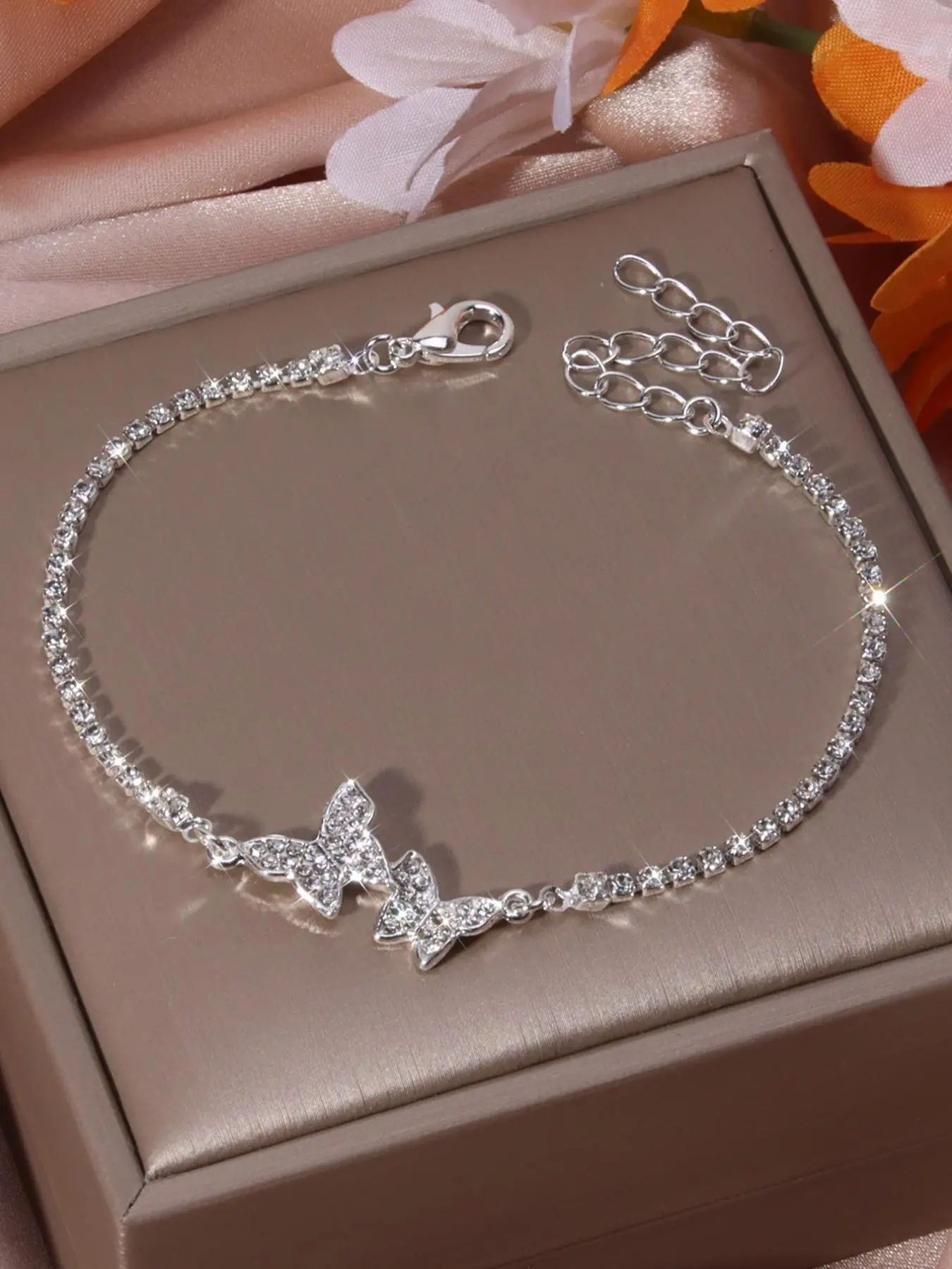 New Trendy Rhinestone Matching Bracelet for Women, Butterfly Charm Bracelet, Fashion Accessories for Wedding Wear