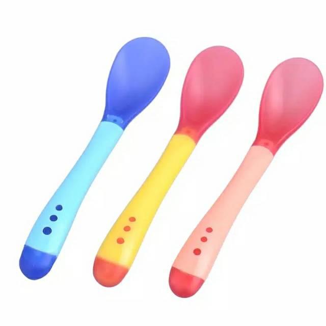 4 pcs Sendok makan bayi dengan sensor panas lentur silikon 6