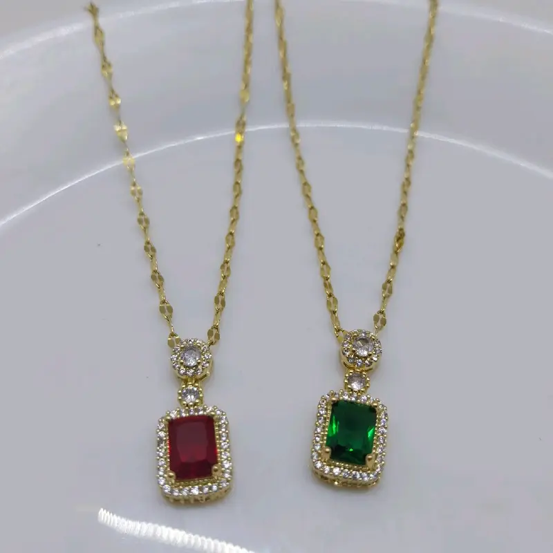 Kalung Wanita Titanium Lapis Emas Plus Liontin kotak  Hijau merah Anti Karat Gold 0