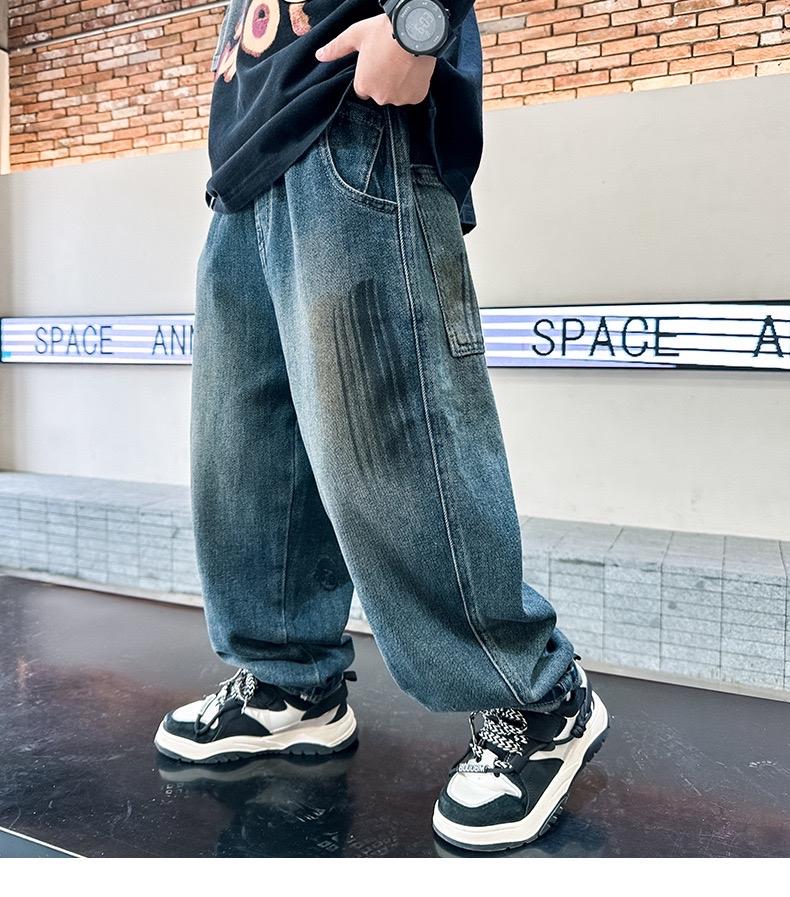 Product Introduction of [23-55KG] QUẦN JEAN THỤNG CHO BÉ TRAI FORM RỘNG PHỐI HOẠ TIẾT THÊU MẶT CƯỜI CHẤT LIỆU JEAN MỀM 3