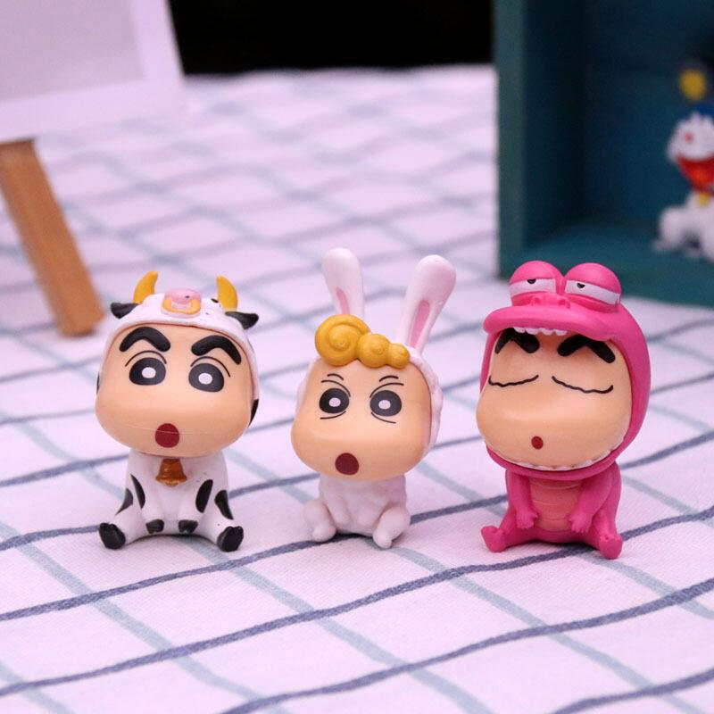 Product Introduction of Toy Gift, Crayon Shin chan GK Q Edition Nohara Shinnosuke Pajamas Birthday Gift Funny Styling Handmade Model Desktop Ornament 5