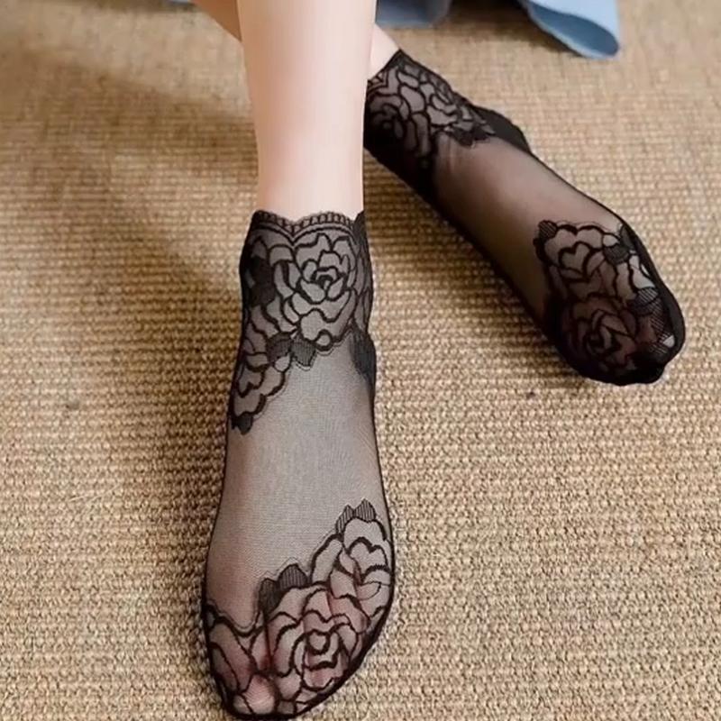 Product Introduction of Fabric Bottom Lace Flower Socks Lightweight Seamless Hidden Short Ankle Socks Women's Socks 26