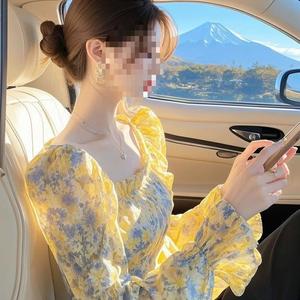 แบรนด์ Summer French Floral Shirt for Women ดีไซน์ที่ไม่เหมือนใคร ให้ความรู้สึกหรูหรา ดูทันสมัยและเรียบหรู ต้องมีสำหรับฤดูกาลกลับสู่โรงเรียน