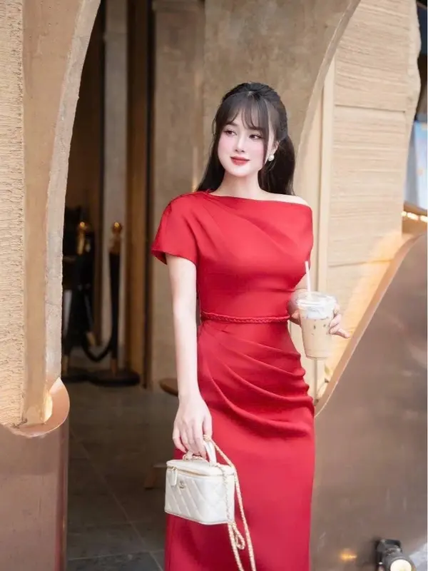 Váy dự tiệc MÀu Đỏ CAm Trẻ Trung vai trễ điểm nhấn dây sam eo - Chất liệu lụa Hàn mềm mịn - 4 Màu Nhiều Lựa Chọn - Size M-3XL 0