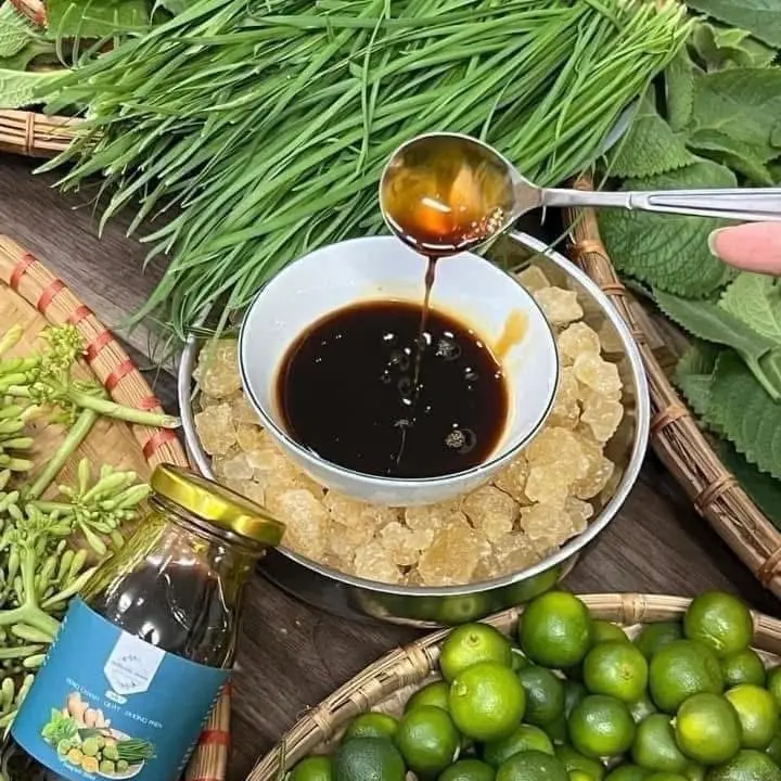 Siro ho từ húng chanh quất đường phèn