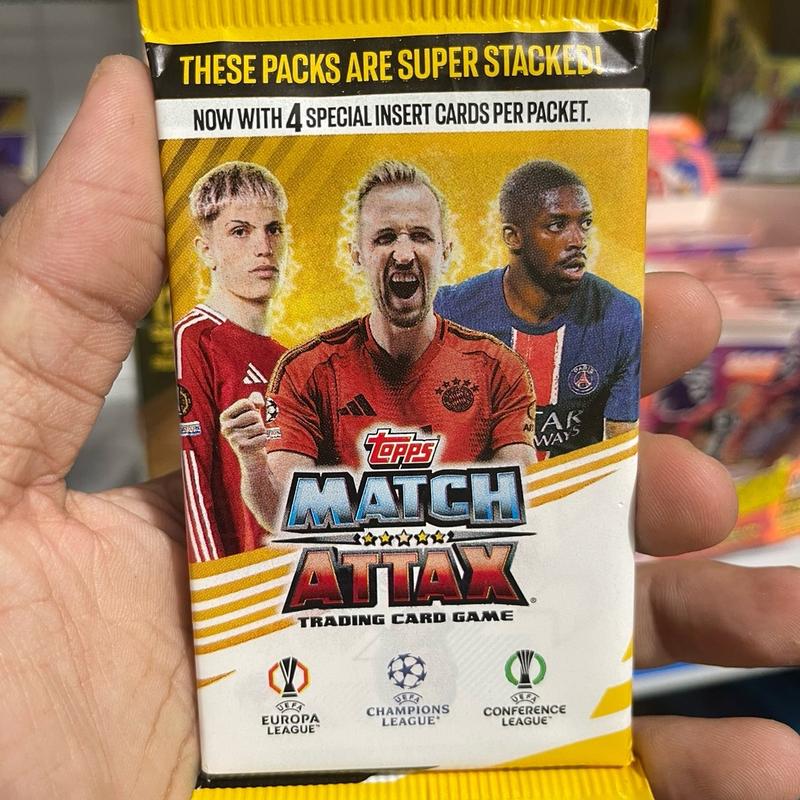 [ Pack Lẻ 4 Insert ] 1x Match Attax Champions league 2024/25 24/25 ( Pack 12 thẻ ) ( 4 Insert/ 4 Thẻ Đặc Biệt )