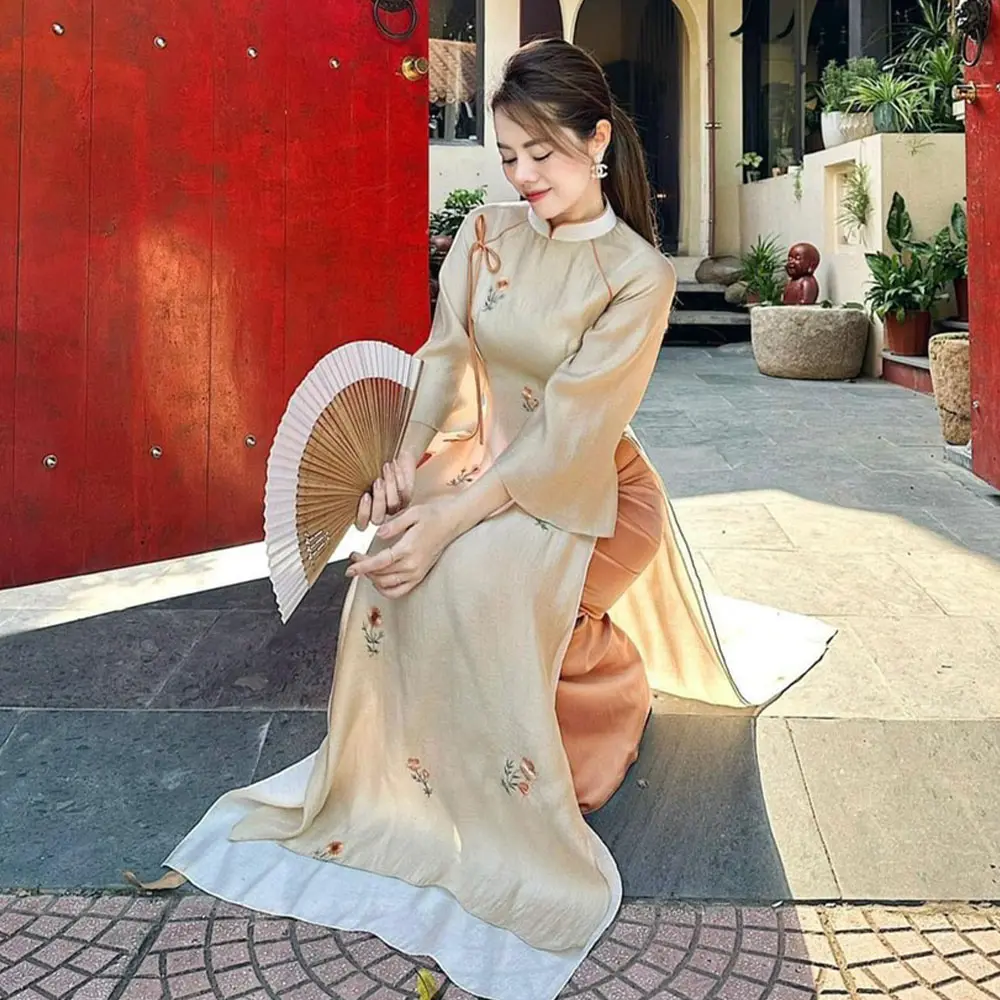 Áo Dài Cách Tân Nữ Tơ Thêu LD40