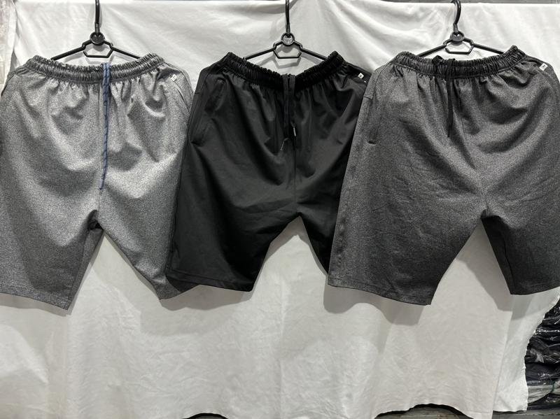 Product Introduction of Quần lửng nam thun UMi , có hai túi hông và một túi sau quần  short quần  lửng Menswear 6