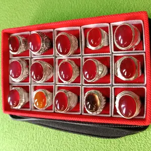 cincin laki-laki redbaron Laki-laki