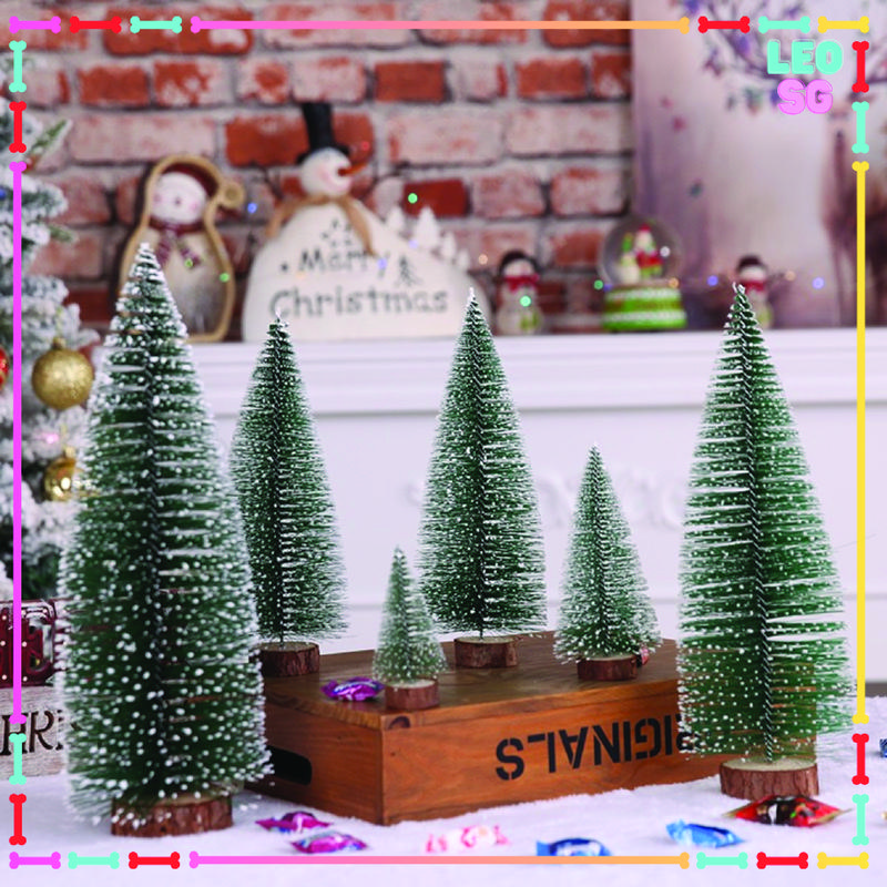 Cây thông nhúng tuyết mini để bàn trang trí noel nhiều kích thước Tranh
