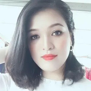 Vi Anh tranh trang trí