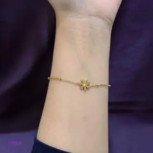 Gelang Tangan Daisy Mata Chiara Elegan Modern Titanium Berkelas Desain Cantik Minimalis Loxla