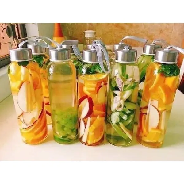 COMBO 6 Chai thuỷ tinh 300ml nắp dây xách dùng đựng nước detox, nước ép, trà