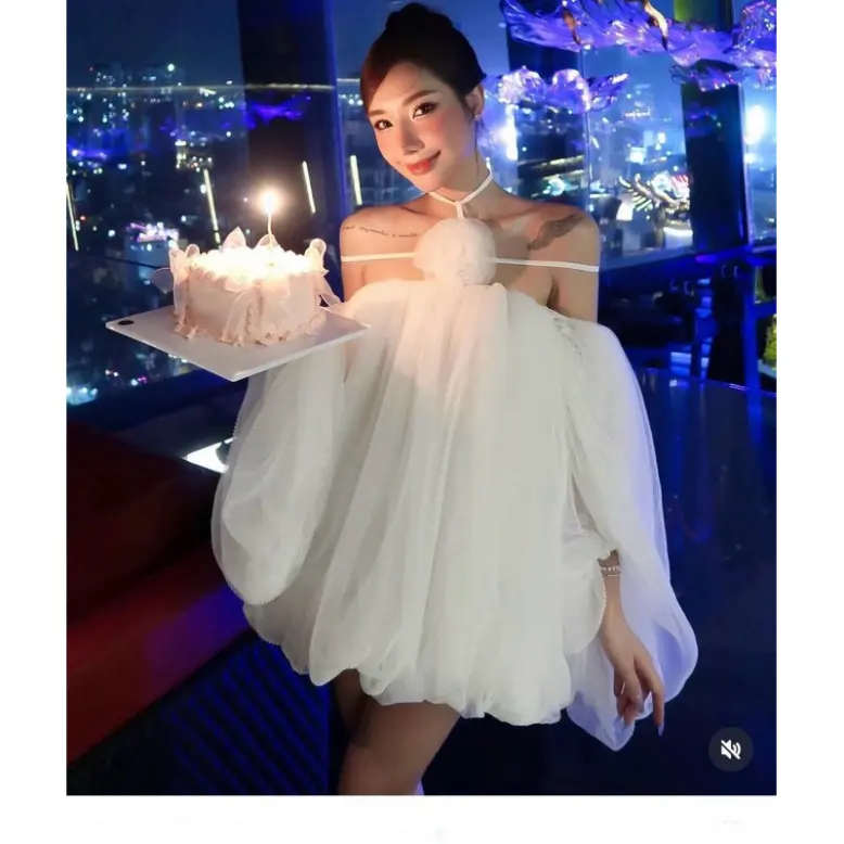 Đầm Trắng Trễ Vai Dáng Rộng Đính Hoa VEROMODA Đầm Bánh BèChất Vải Tơ Màu Trắng Cao Cấp Đẹp Quyến Rũ ,Sang Trọng 11 Nữ Women Dress Voan Nhung Voi Kim Tuyến 6