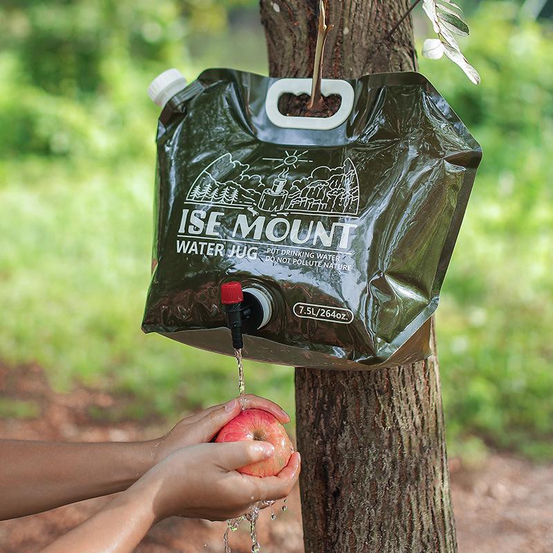 Product Introduction of 2023 New 7.5L Outdoor Folding Water Storage Bag Large Capacity Plastic Bucket With Valve Camping Supplies Portable Water Bag 9