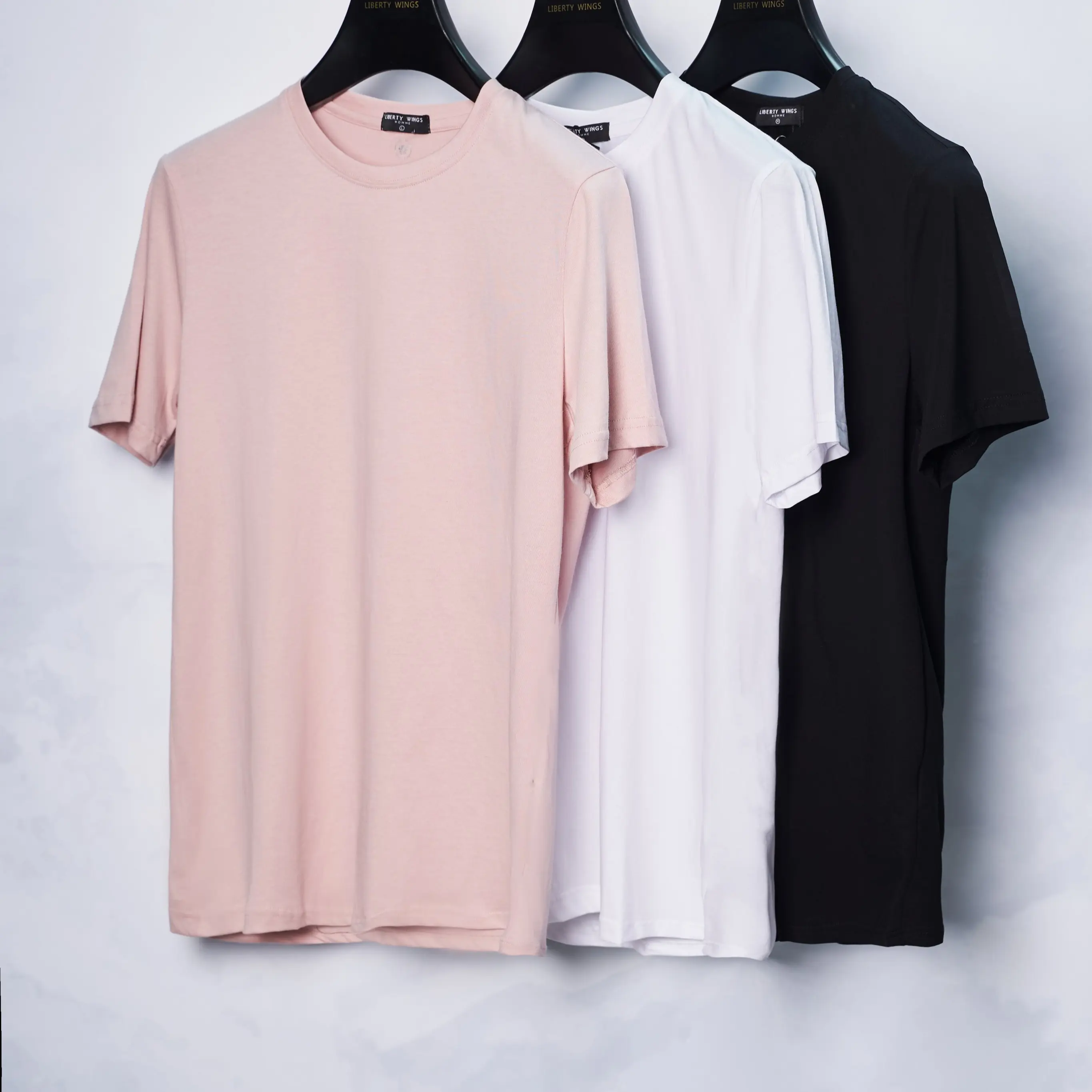 Áo Tshirt trơn cổ tròn liberty wings