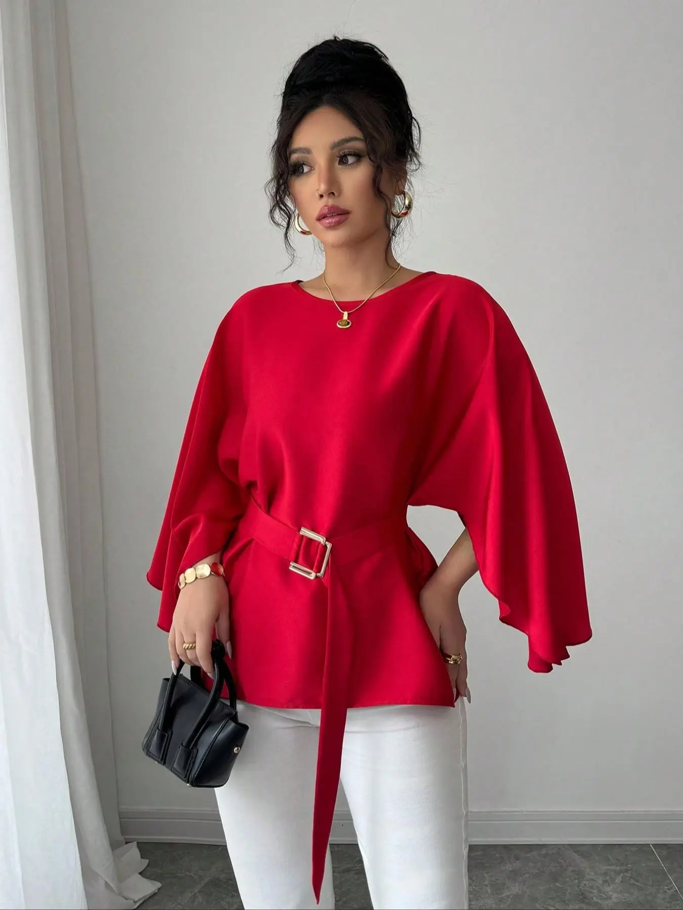 Women's Plain Belted Blouse, Elegant Round Neck Long Sleeve Top for Daily Wear, Ladies Clothes for All Seasons
