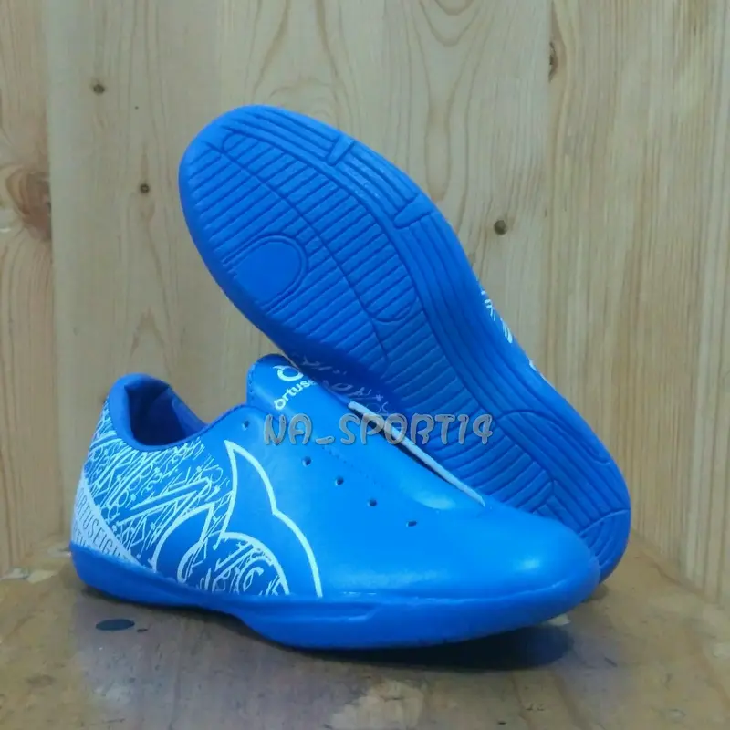 Sepatu Futsal Anak Cyper 3
