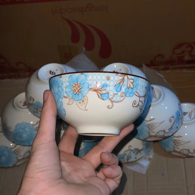 10 chiếc bát cơm, chén cơm, loại tráng men cực bóng giúp bữa ăn của bạn thêm ngon 6