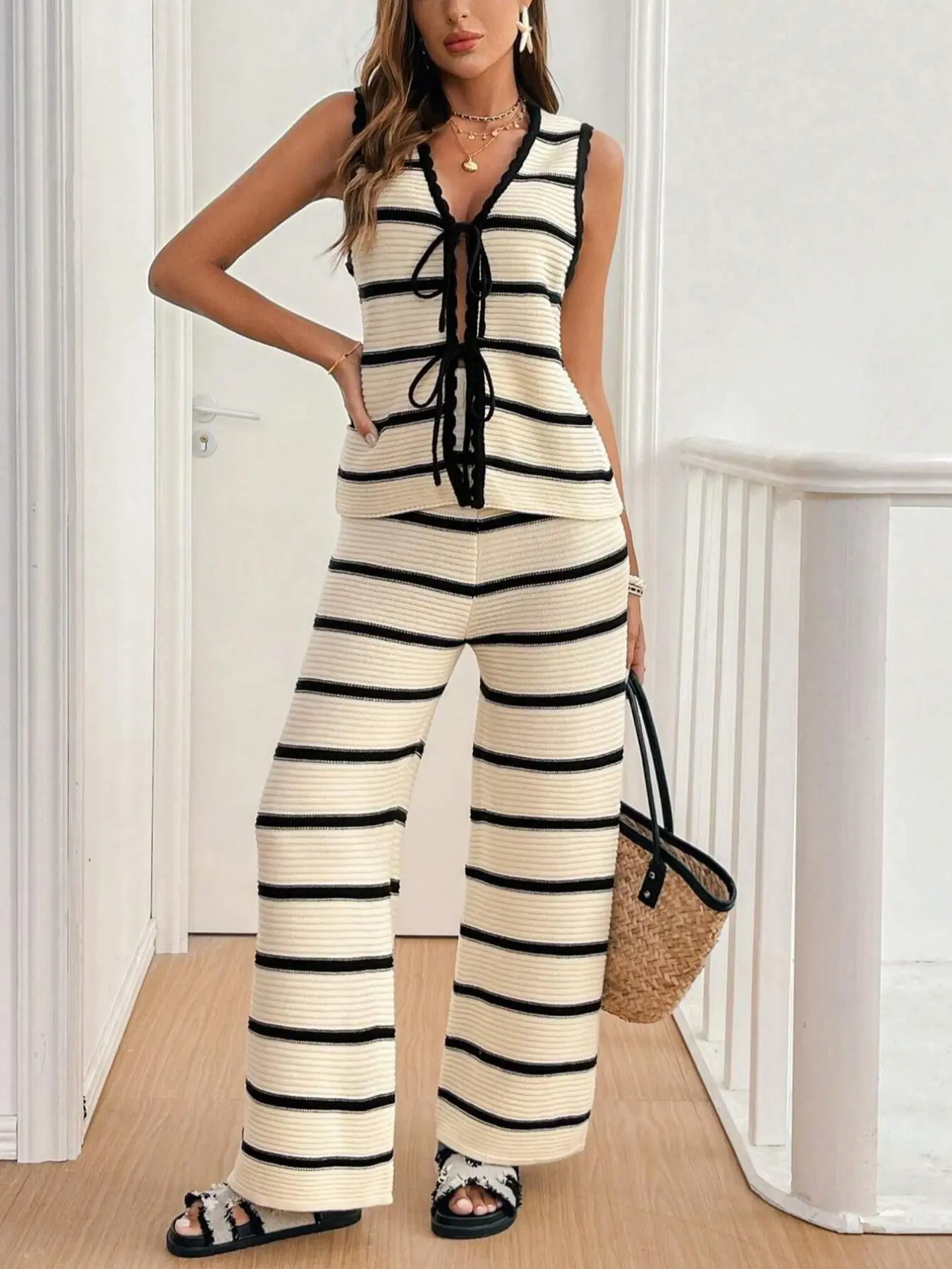 Women's Colorblock Striped Tank Top & Wide Leg Pants Sweater Set, Casual Sleeveless Top & Pants Two-piece Set for Spring & Fall, Women's Clothes for Daily Wear
