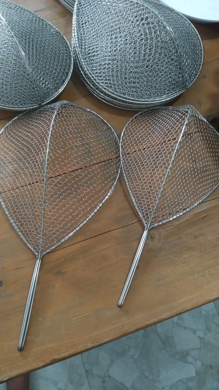 Product Introduction of Vợt cá lòng tong , vợt inox lỗ nhỏ , vợt vớt cá vớt tép , chạch , vợt bắt cá fishing Câu Cá Đi Câu 7