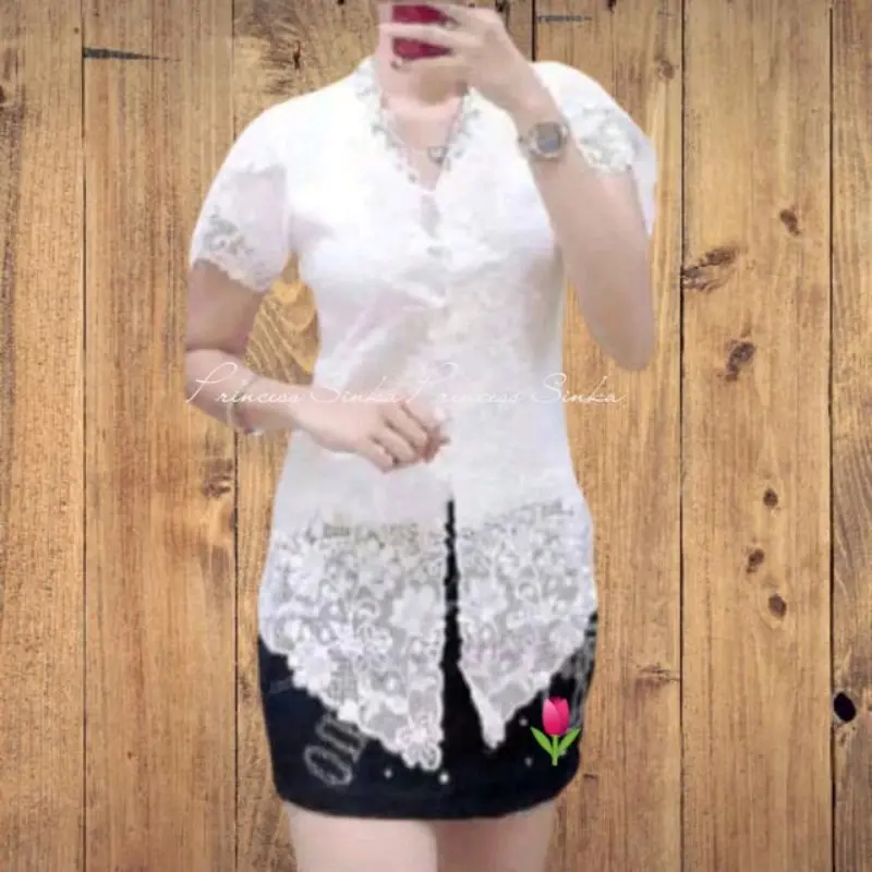 Atasan Kebaya Encim Modern Katun Silky Kombinasi Brukat Bordir Tulip Pendek Wanita 2