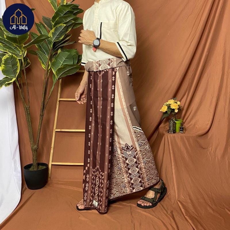 Sarung Tenun Al-Wafiq Bahan Katun Motif Batik Songket Pria Dewasa Santri Muslim Kain Hitam 6