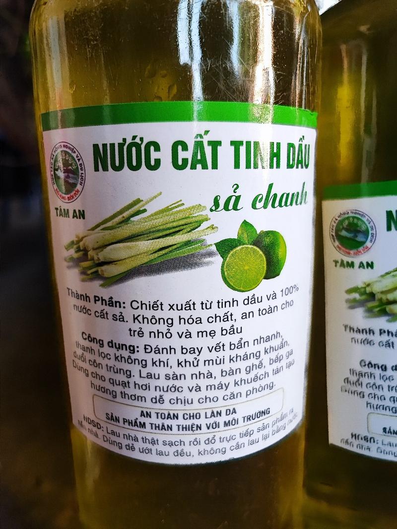 Product Introduction of {Tặng 1 Bàn chải}COMBO 4 CHAI NƯỚC LAU SÀN SẢ CHANH 1 LÍT Chất lỏng Làm Sạch sàn nhà 3