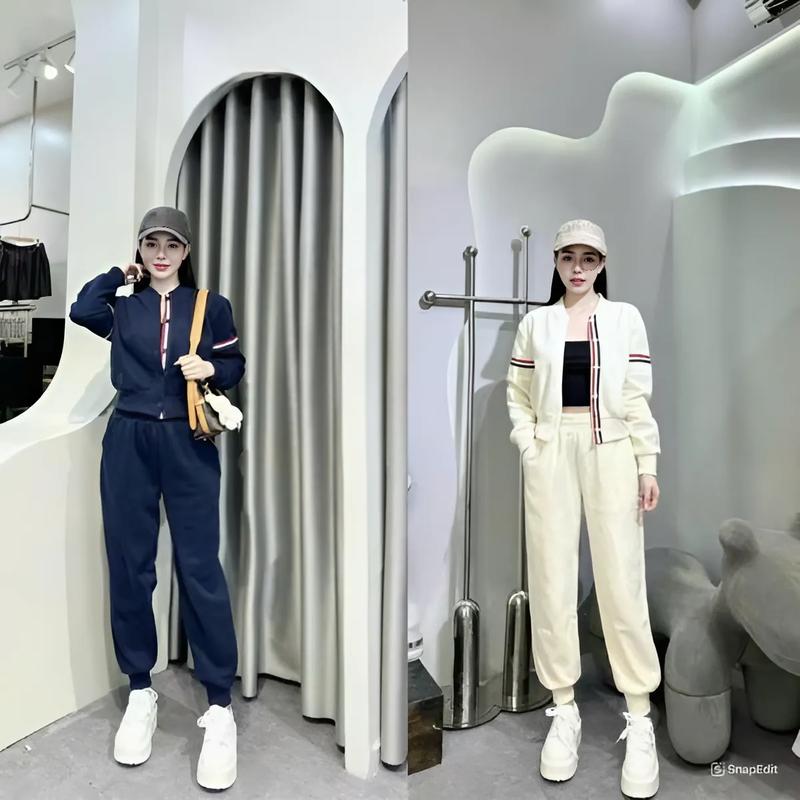 Set Bộ Thể Thao Áo Dài Tay Chạy Dây Sọc Tay Chất Liệu Umi Dễ Thương Cài Nút By Thời Trang News Sport Women Nữ (bộ 04)