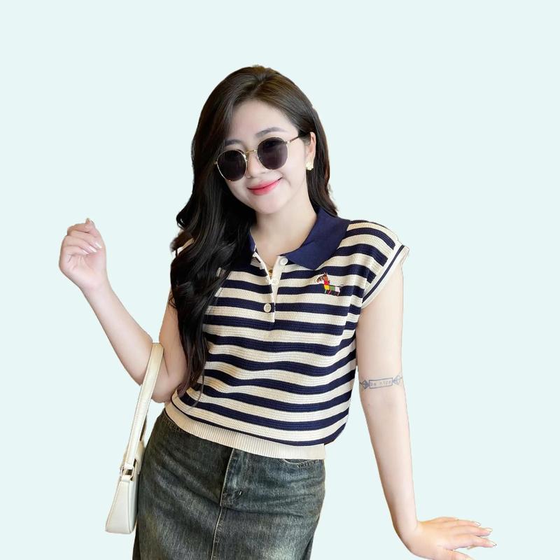 Áo Len KẺ CỔ BẺ 3 CÚC THÊU NGỰA - áo len mềm len motoghi có phói thêu , Kẻ ngang phối cổ đức trẻ trung dễ mix đồ  - Len nữ Eva Lover . Sọc Kẻ Sọc Women Top