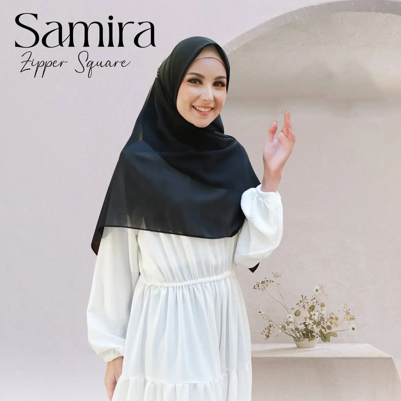 Samira Zipper Square