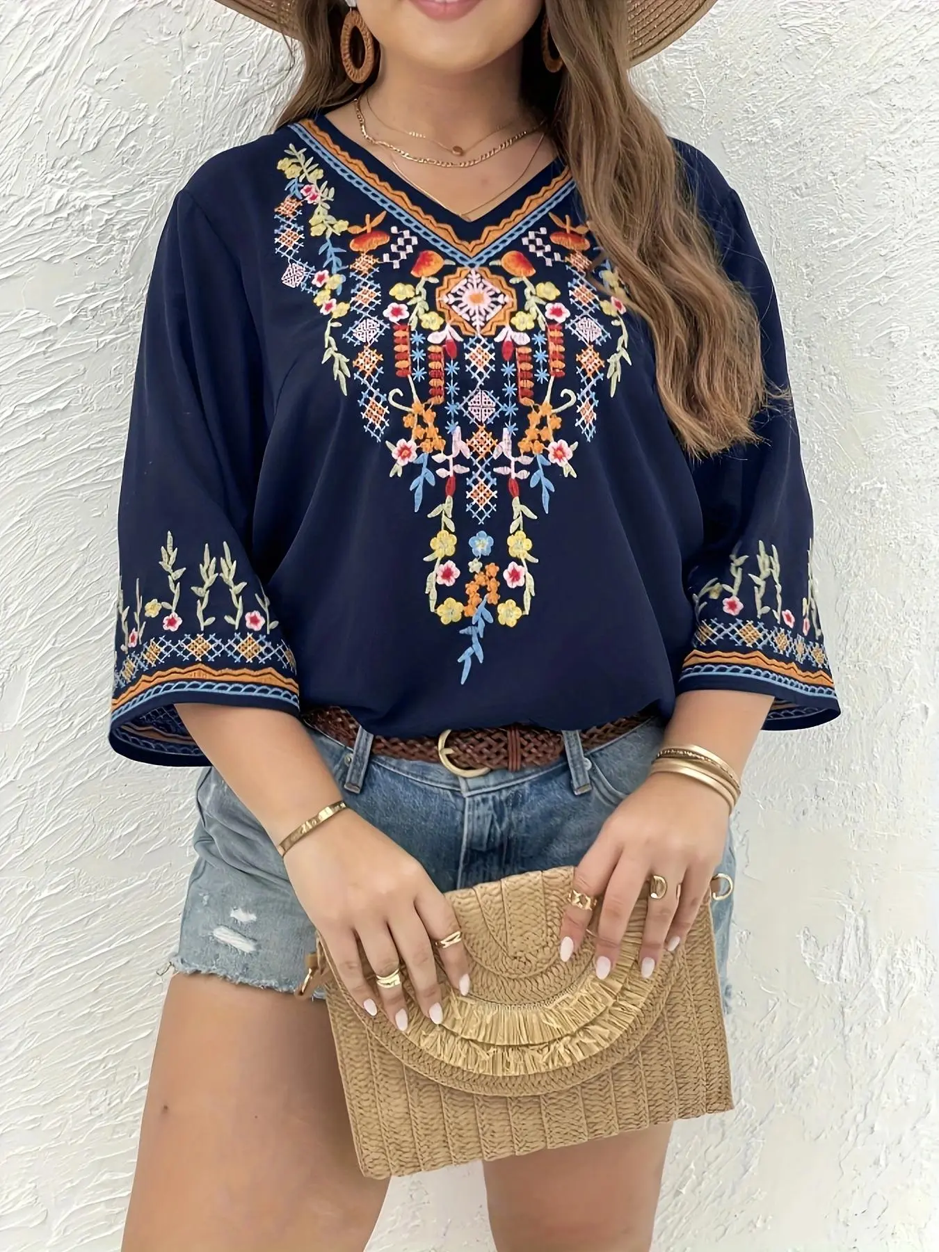 Plus Size Women's Floral Embroidery V Neck Blouse, Plus Boho Casual 3/4 Sleeve Top for Summer, Women's Clothes for Daily Wear, Summer Clothes