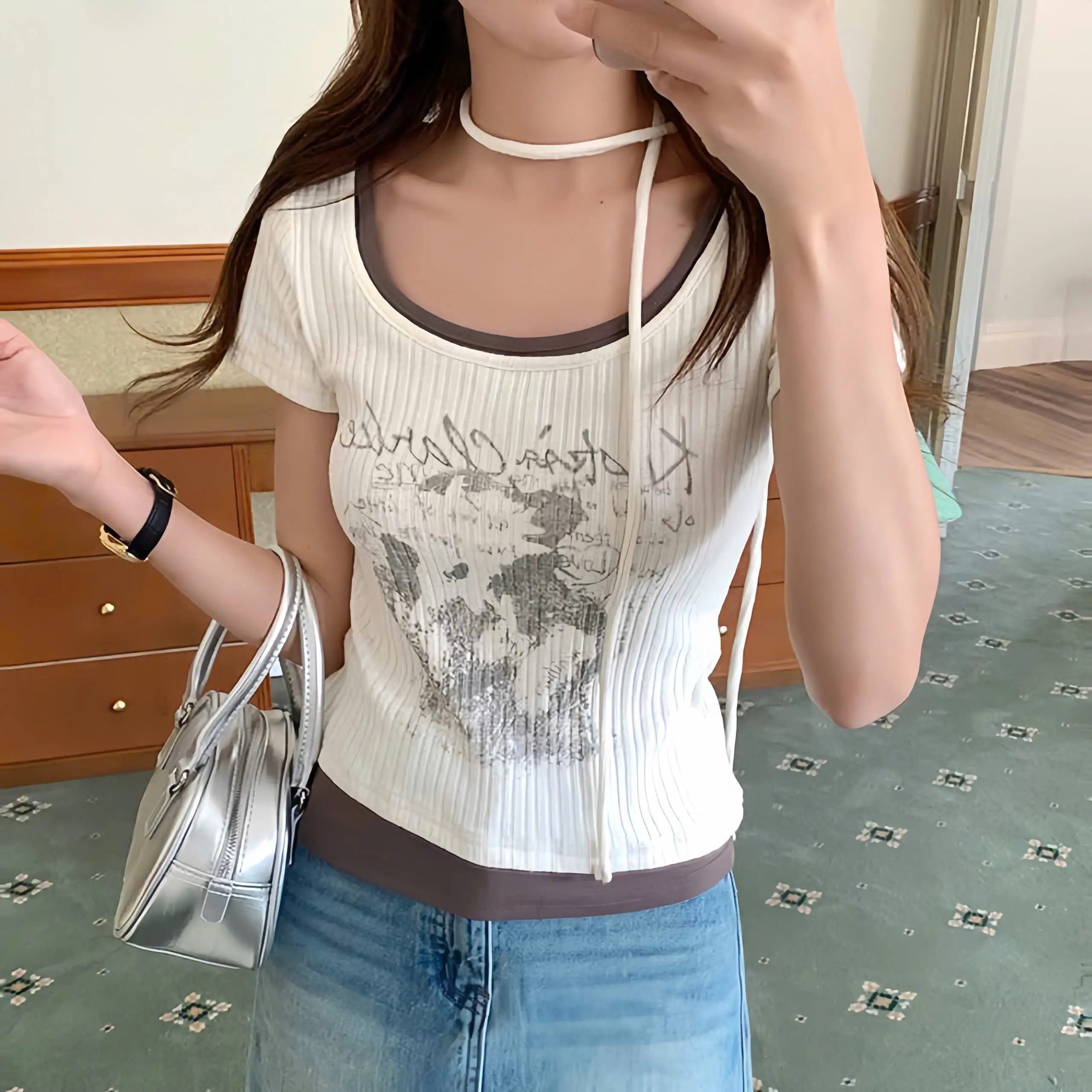 Áo kiểu tay ngắn chất thun gân cotton in hình áp phối hai màu xinh xắn cho nữ - [Ak22]