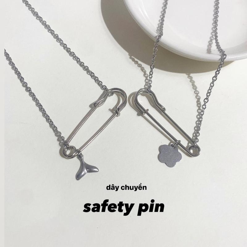 Couple95 Dây chuyền Safety Pin bông hoa và đuôi cá