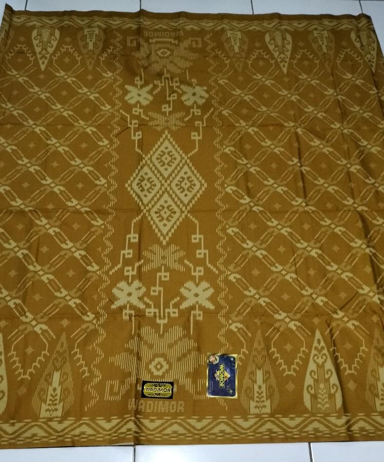 Product Introduction of Sarung Wadimor Bali Motif Terbaru Full Kembang Sarung  Standar Dewasa 3