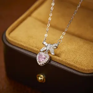 Kalung Titanium Wanita Mewah Anti Karat Liontin Kristal Pink Hati Kupu-Kupu Cantik