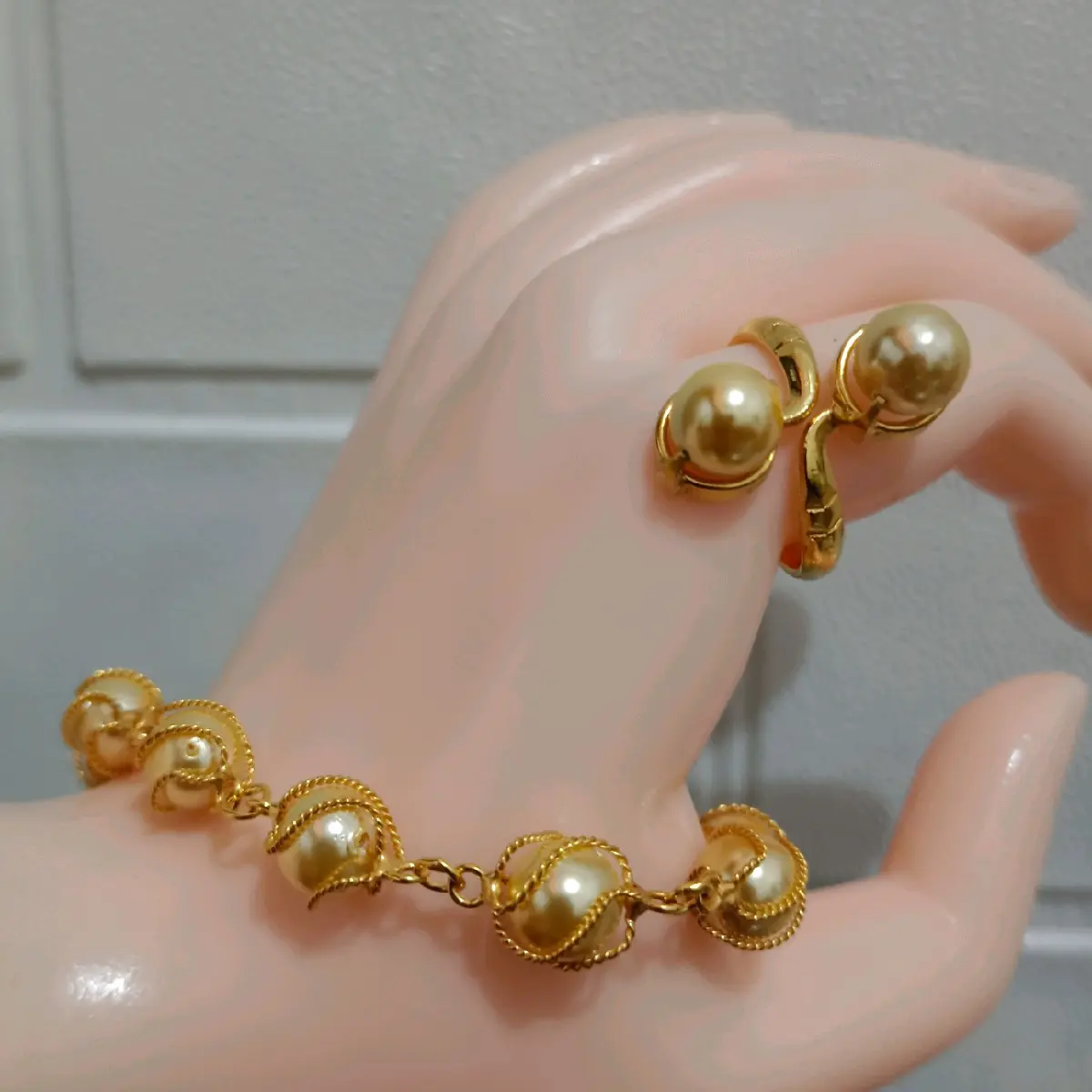 Set gelang kurung & cincin shell gold lapis emas Perhiasan Amber
