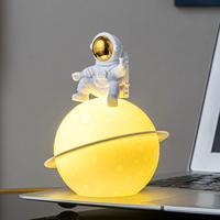 Gambar 【Apligod】Simple Decorative Light COD Bedside Atmosphere Light Astronaut Planet Small Night Light - Gold dari Apligod Kota Bekasi 5 Tokopedia